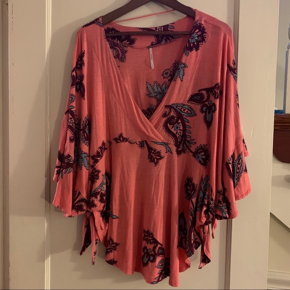 Free People Tops - Free People Tie Side Wrap Boho Pattern Top